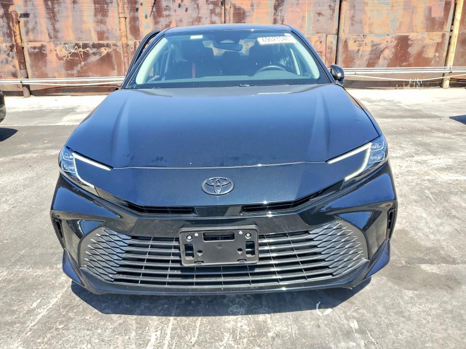 Фото 5 с аукциона – 2026 TOYOTA CAMRY с VIN 4T1DAACK8TU707244