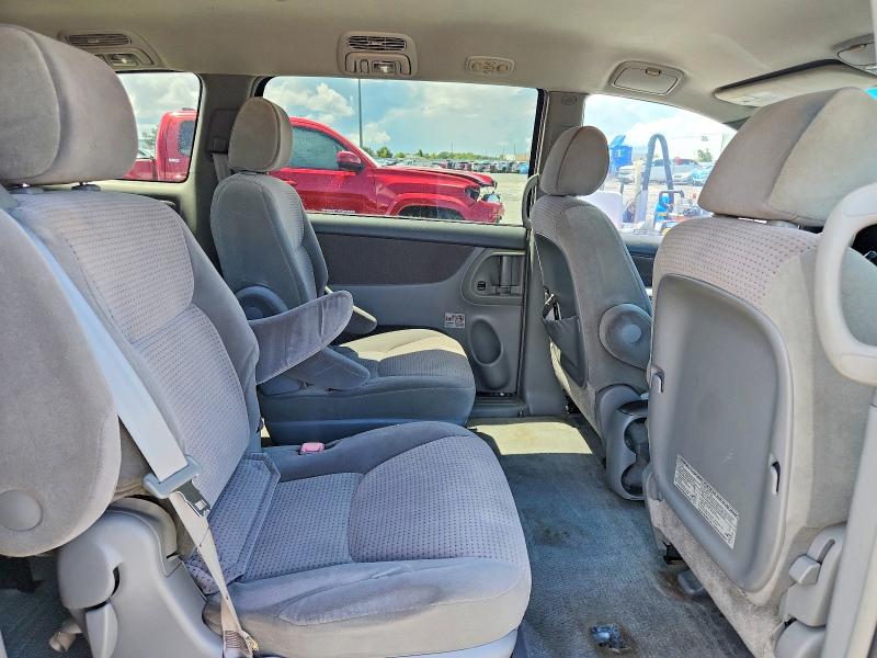 Photo 11 from auction – 2006 TOYOTA SIENNA with VIN 5TDZA23C76S535550