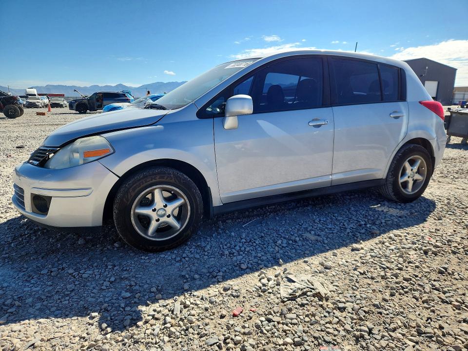 NISSAN VERSA 2007 с VIN 3N1BC13E87L414656 - Снимка от търг