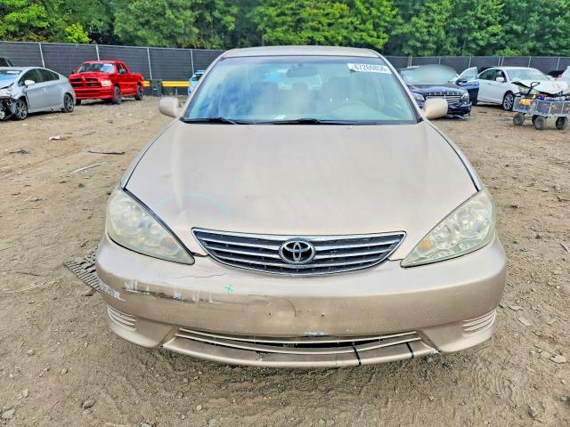 Photo 5 from auction – 2005 TOYOTA CAMRY with VIN 4T1BE32K95U096040