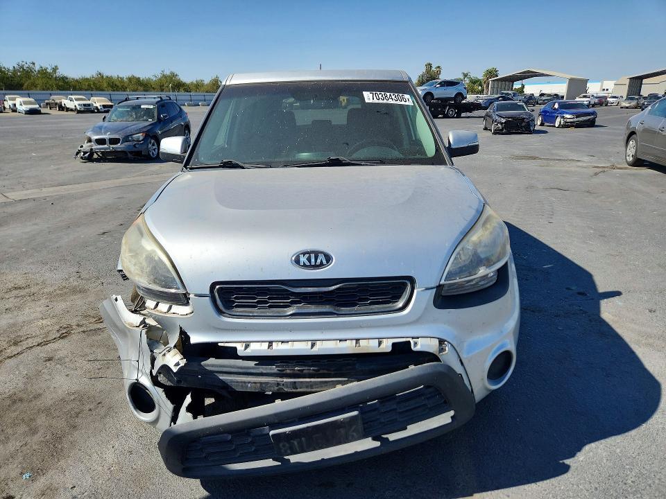 Фото 5 с аукциона – 2013 KIA SOUL с VIN KNDJT2A61D7757965
