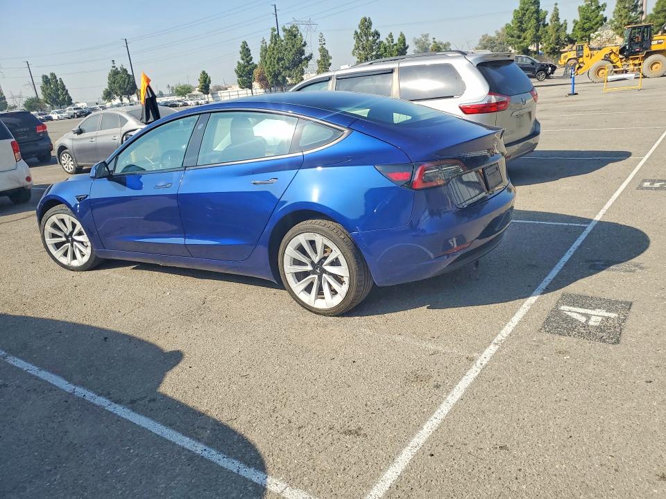 Фото 2 с аукциона – 2022 TESLA MODEL 3 с VIN 5YJ3E1EA7NF368660