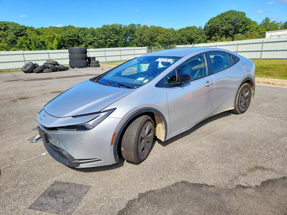 TOYOTA PRIUS 2024 with VIN JTDACAAU4R3019178 - Photo from auction