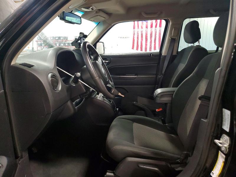 Снимка 7 от търг – 2017 JEEP PATRIOT с VIN 1C4NJRFB3HD133551