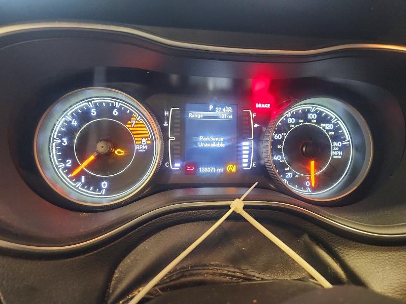 Photo 9 from auction – 2019 JEEP CHEROKEE with VIN 1C4PJMLX9KD359824