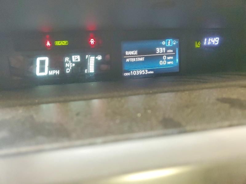 Photo 9 from auction – 2016 TOYOTA PRIUS V with VIN JTDZN3EU1GJ053381