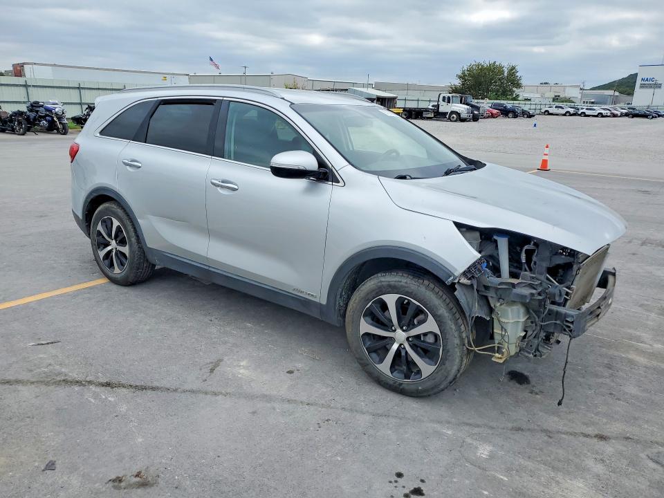 Foto 4 de la subasta – 2016 KIA SORENTO con VIN 5XYPHDA51GG158781