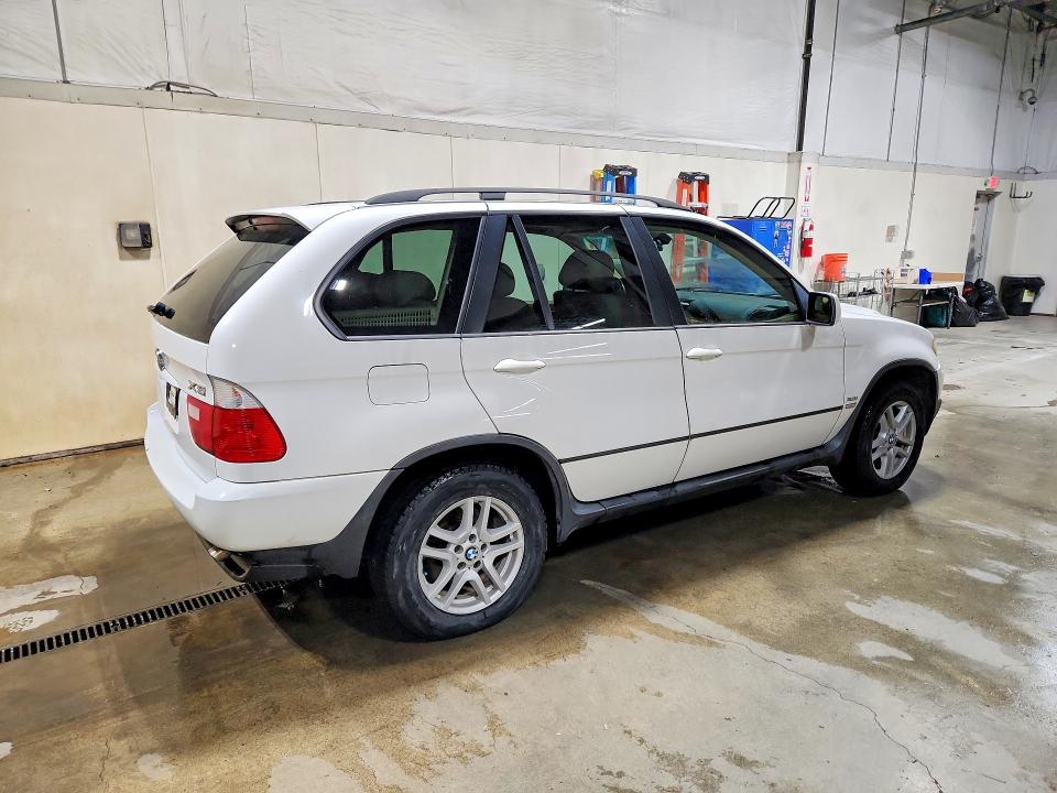 Photo 3 from auction – 2006 BMW X5 with VIN 5UXFA13526LY25449