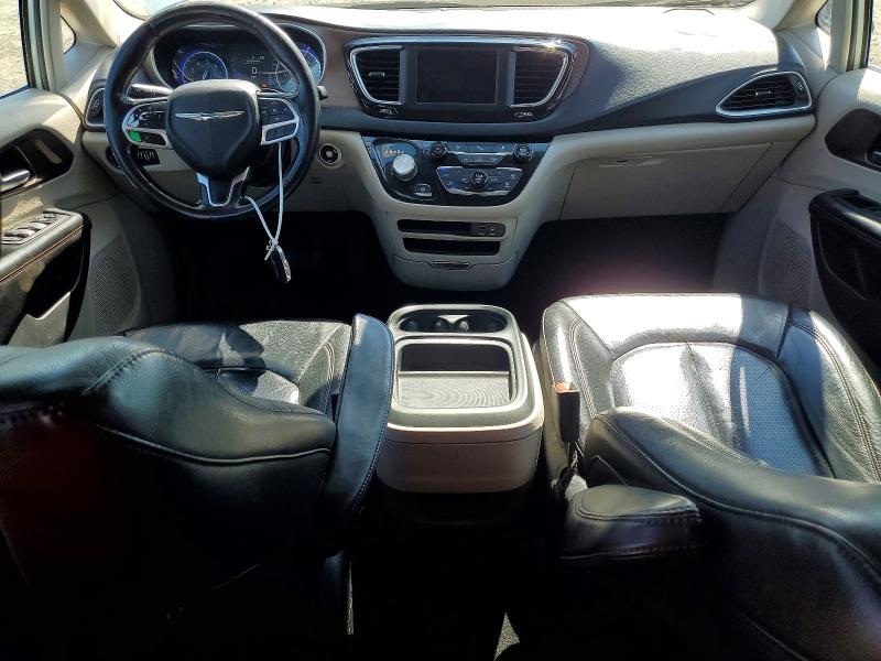 Photo 8 from auction – 2019 CHRYSLER PACIFICA with VIN 2C4RC1BG7KR537570
