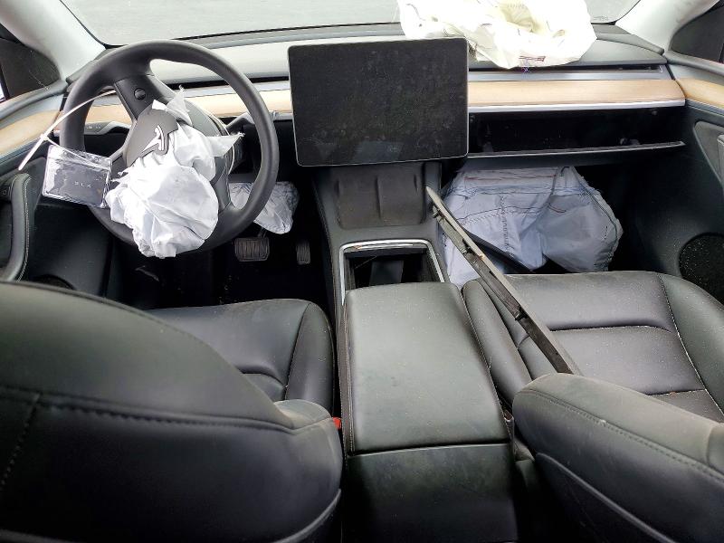 Photo 8 from auction – 2024 TESLA MODEL Y with VIN 7SAYGDEE1RA220157