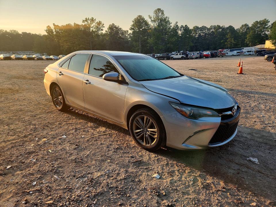 Photo 4 from auction – 2017 TOYOTA CAMRY with VIN 4T1BF1FK9HU761762