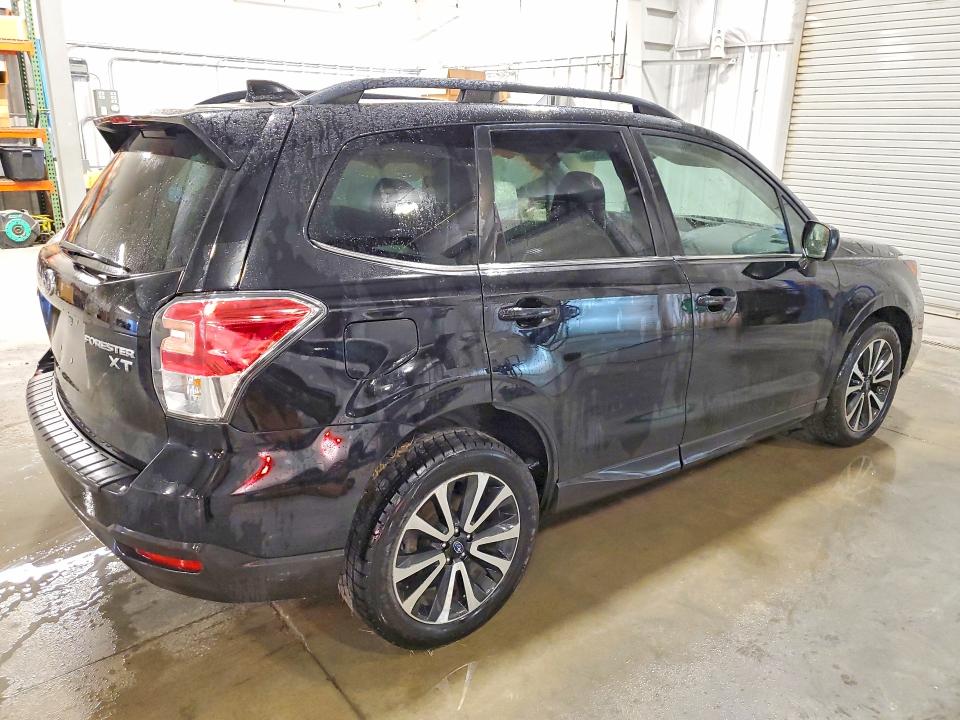 Photo 3 from auction – 2018 SUBARU FORESTER with VIN JF2SJGEC8JH420871