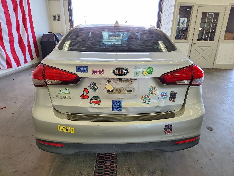 Photo 6 from auction – 2018 KIA FORTE with VIN 3KPFL4A7XJE258099
