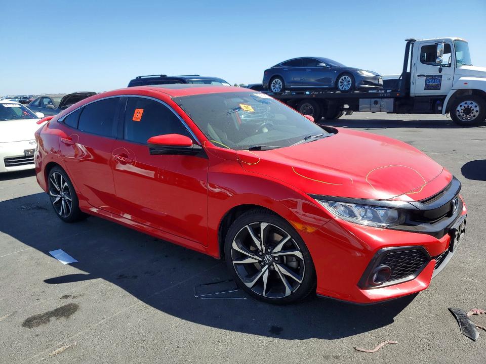 Photo 4 from auction – 2018 HONDA CIVIC with VIN 2HGFC1E58JH706188
