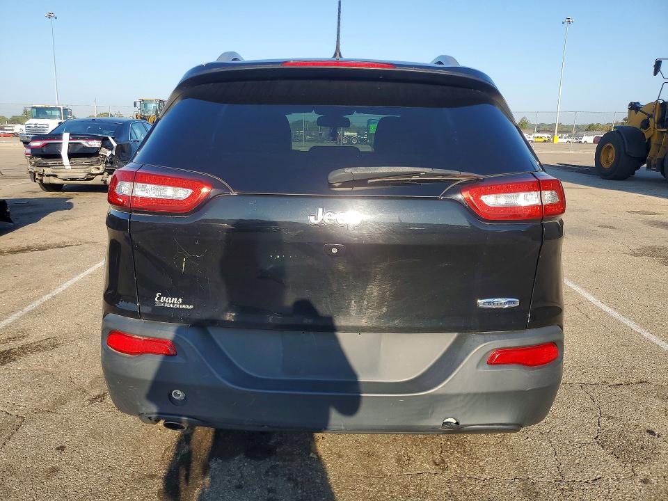 Photo 6 from auction – 2018 JEEP CHEROKEE with VIN 1C4PJLCB5JD513376