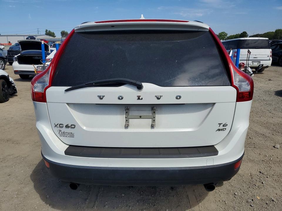 Photo 6 from auction – 2013 VOLVO XC60 with VIN YV4902DZ2D2462112