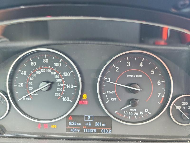 Снимка 9 от търг – 2018 BMW 330 с VIN WBA8B9C59JEE81170
