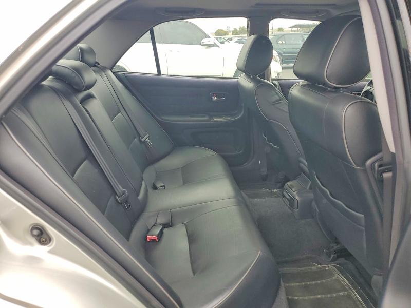 Zdjęcie 10 z aukcji – 2003 LEXUS IS 300 z VIN JTHBD192130072285