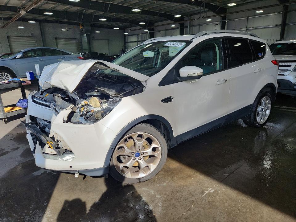 FORD ESCAPE 2016 with VIN 1FMCU9J95GUC59357 - Photo from auction
