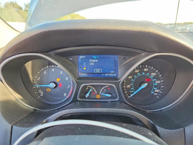 Photo 9 from auction – 2014 FORD FOCUS with VIN 1FADP3F23EL233468