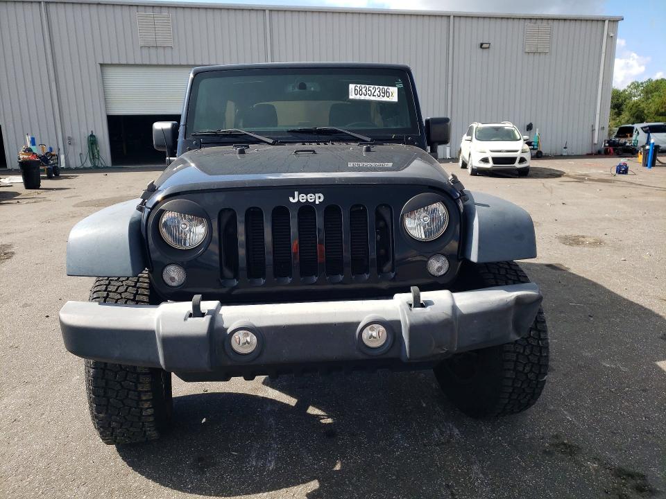 Photo 5 from auction – 2017 JEEP WRANGLER UNLIMITED with VIN 1C4BJWDGXHL605296