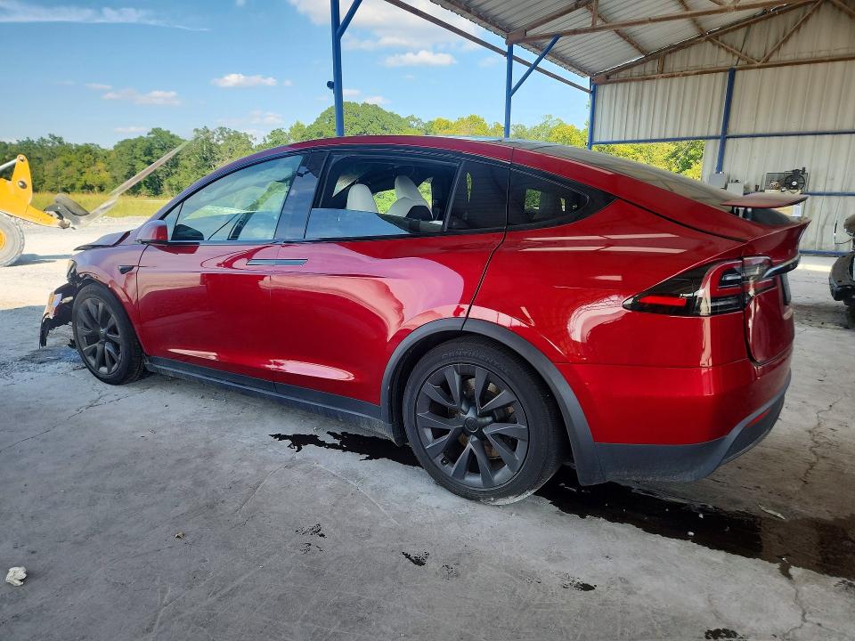 Снимка 2 от търг – 2023 TESLA MODEL X с VIN 7SAXCBE52PF426826