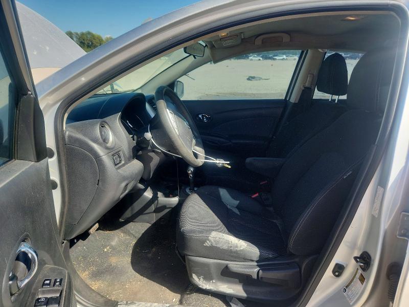 Снимка 7 от търг – 2016 NISSAN VERSA с VIN 3N1CN7AP4GL896578