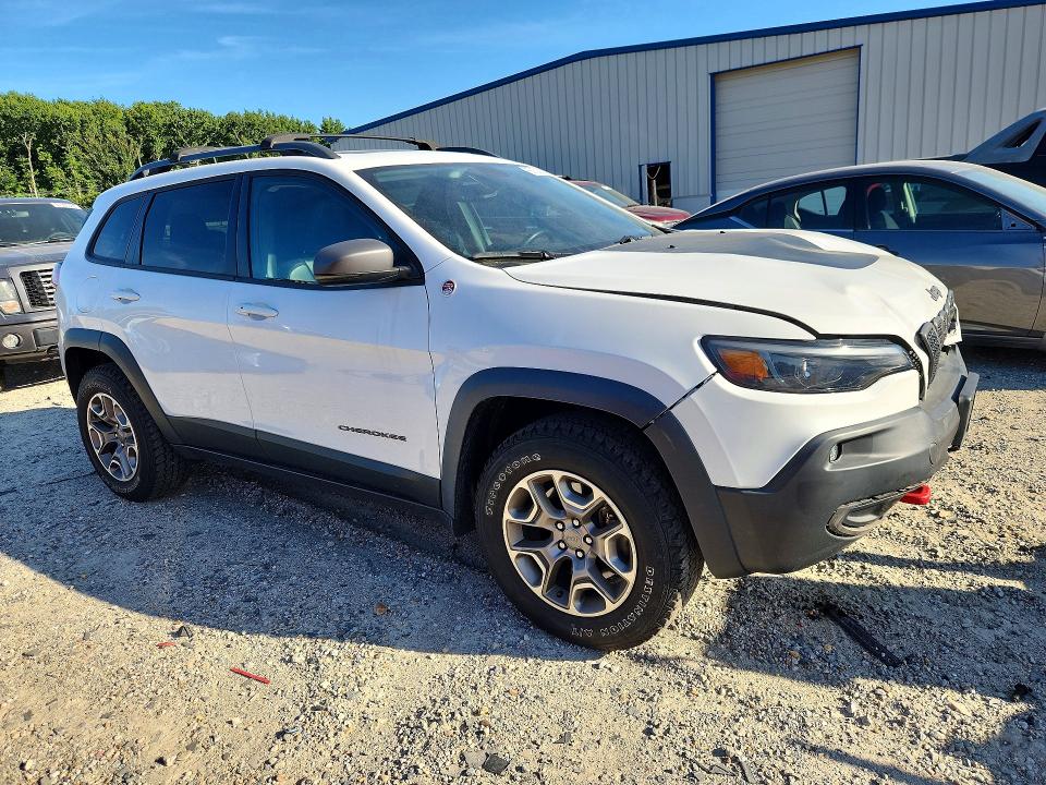 Photo 4 from auction – 2020 JEEP CHEROKEE with VIN 1C4PJMBX9LD636667