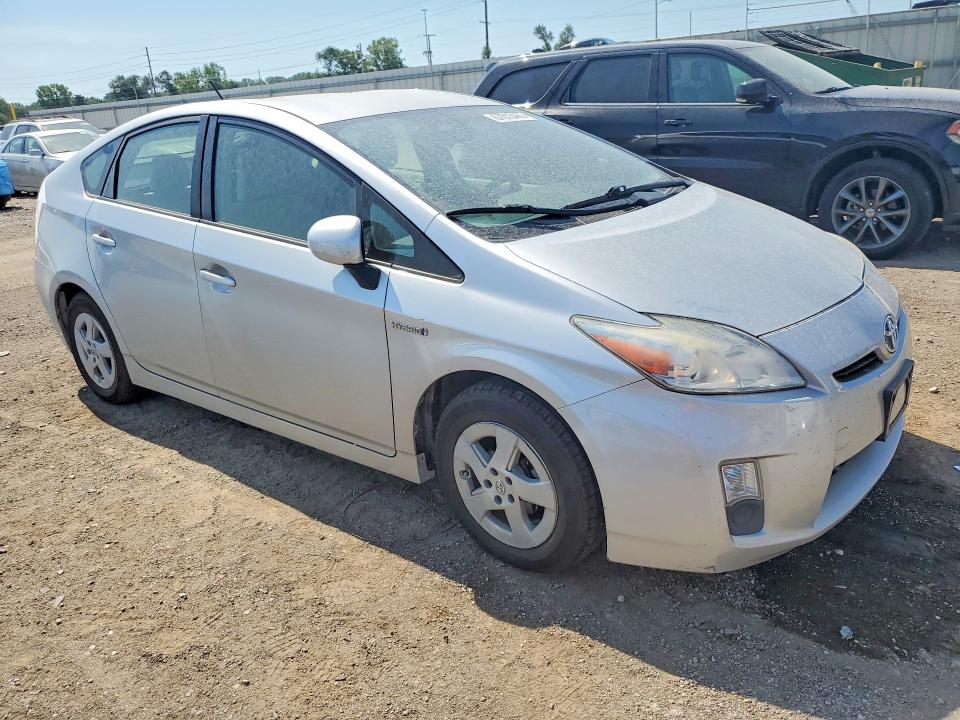 Zdjęcie 4 z aukcji – 2011 TOYOTA PRIUS z VIN JTDKN3DU5B5373016