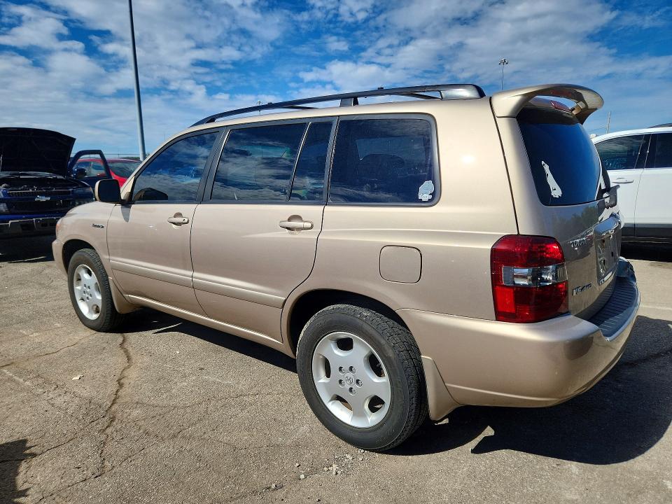 Photo 2 from auction – 2005 TOYOTA HIGHLANDER with VIN JTEEP21A550078412