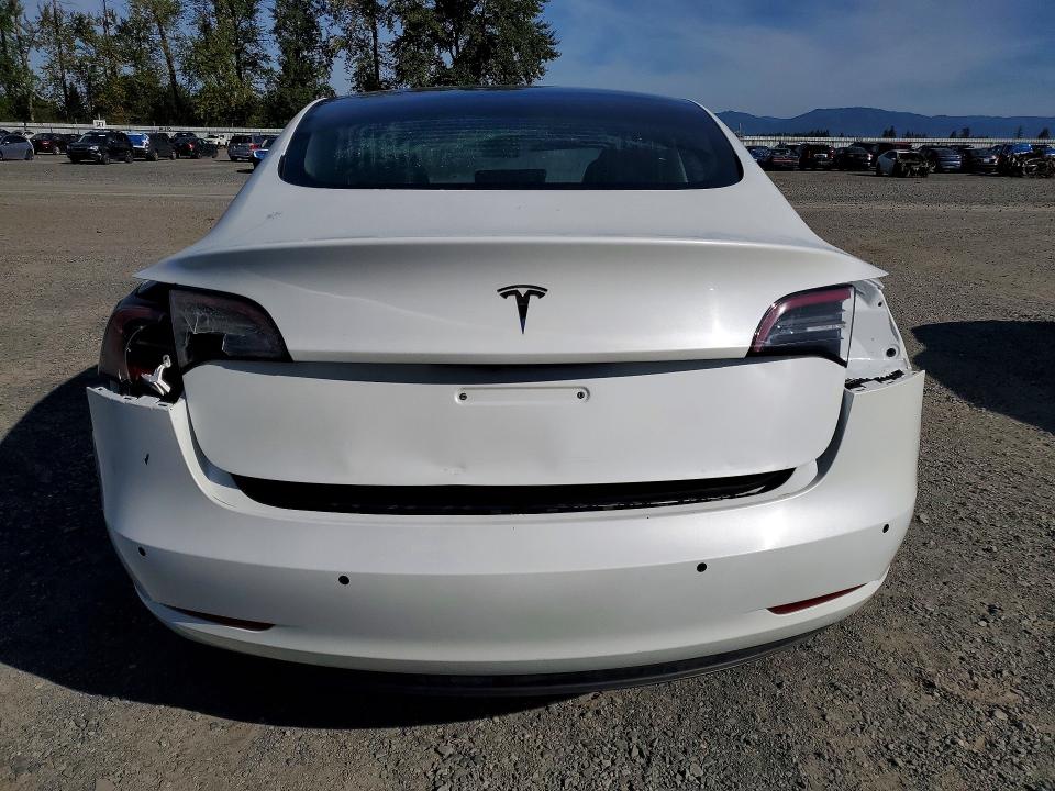 Zdjęcie 6 z aukcji – 2020 TESLA MODEL 3 z VIN 5YJ3E1EA7LF612398