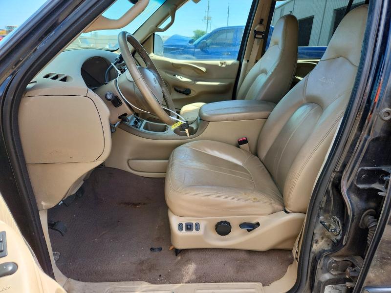 Photo 7 from auction – 2000 FORD EXPEDITION with VIN 1FMRU1768YLA60254