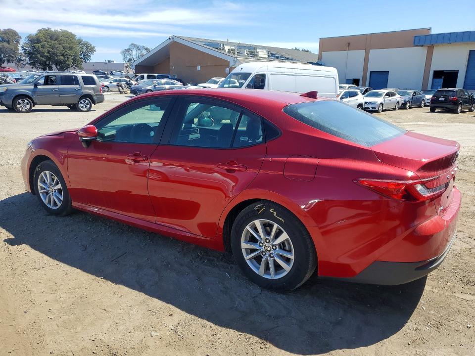 Photo 2 from auction – 2025 TOYOTA CAMRY with VIN 4T1DAACK4SU116729