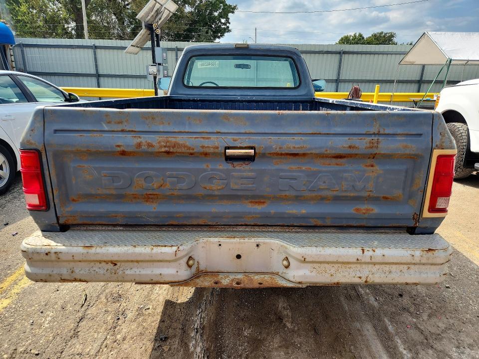 Фото 6 с аукциона – 1989 DODGE D-SERIES с VIN 1B7FE06Y0KS062837