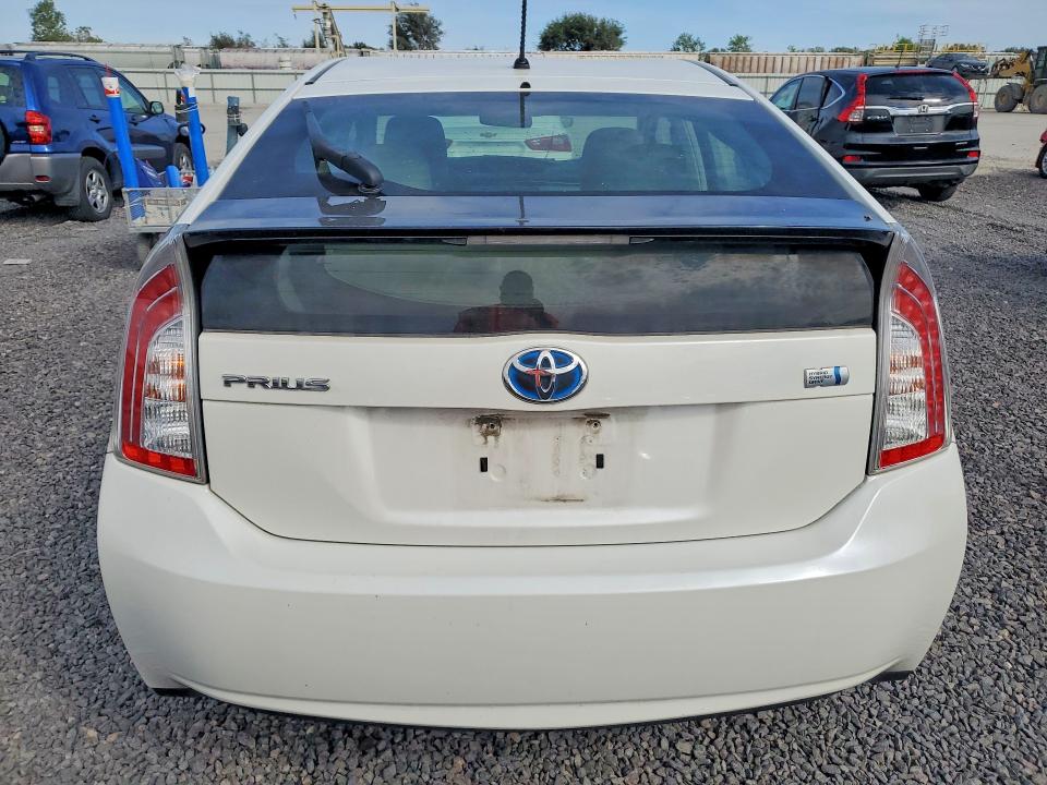 Фото 6 с аукциона – 2013 TOYOTA PRIUS с VIN JTDKN3DU1D5606702