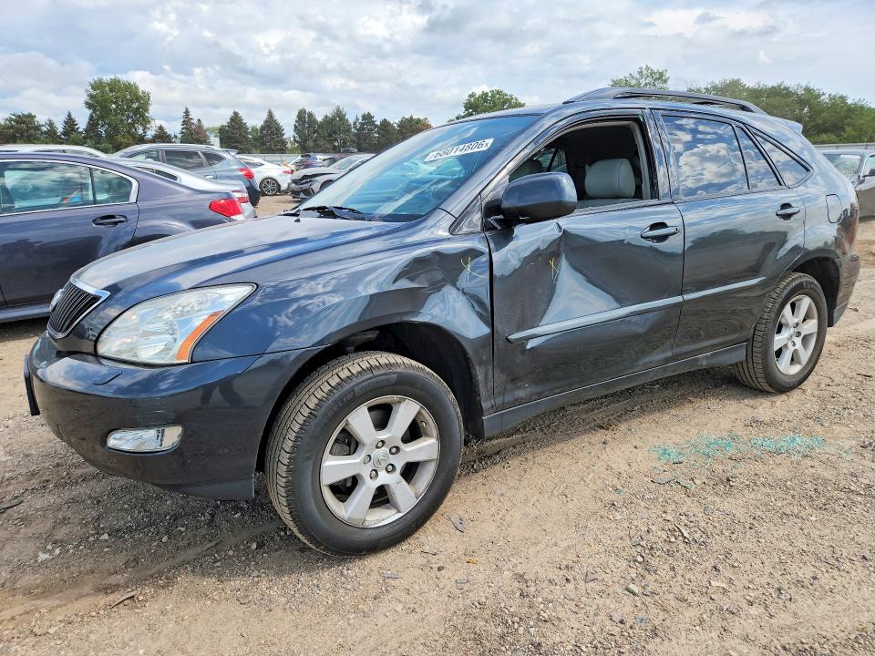 LEXUS RX 2007 with VIN 2T2HK31U47C006167 - Photo from auction