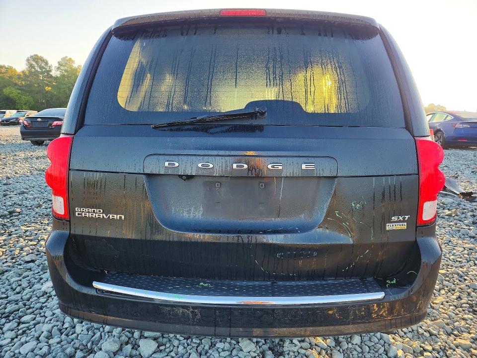 Foto 6 de la subasta – 2017 DODGE GRAND CARAVAN con VIN 2C4RDGCG0HR790401