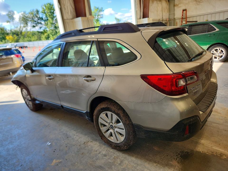 Фото 2 с аукциона – 2019 SUBARU OUTBACK с VIN 4S4BSABC2K3384182
