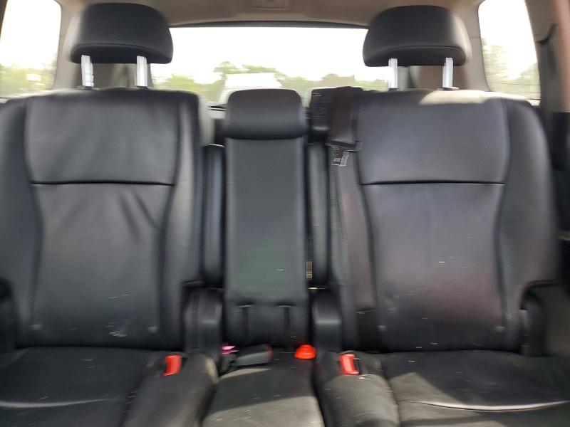 Photo 10 from auction – 2013 TOYOTA HIGHLANDER with VIN 5TDBK3EH3DS197915
