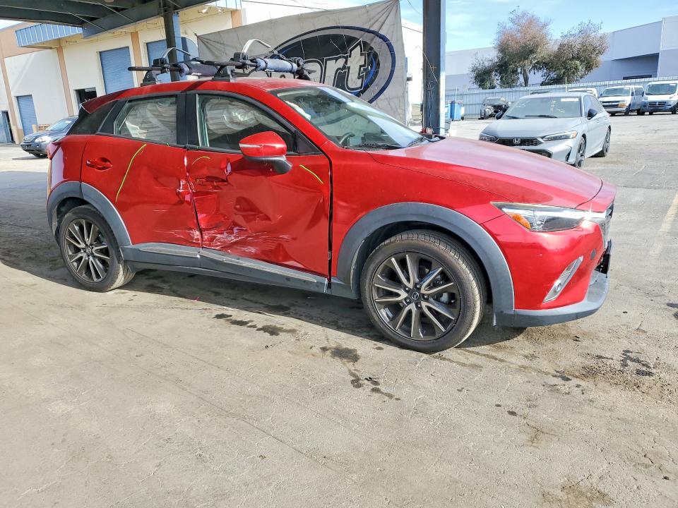 صورة رقم 4 من المزاد - 2017 MAZDA CX-3 مع VIN JM1DKFD76H0148154