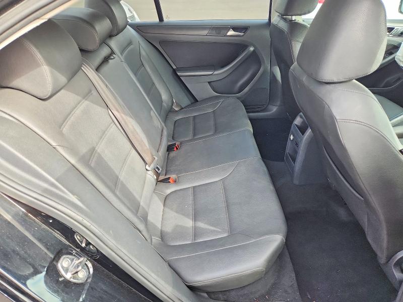 Снимка 10 от търг – 2012 VOLKSWAGEN JETTA с VIN 3VWDX7AJ1CM459467