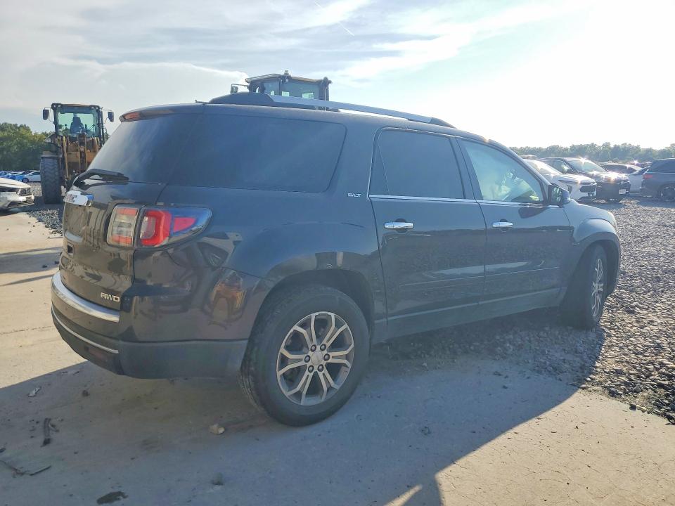Foto 3 de la subasta – 2016 GMC ACADIA con VIN 1GKKVRKD3GJ179657