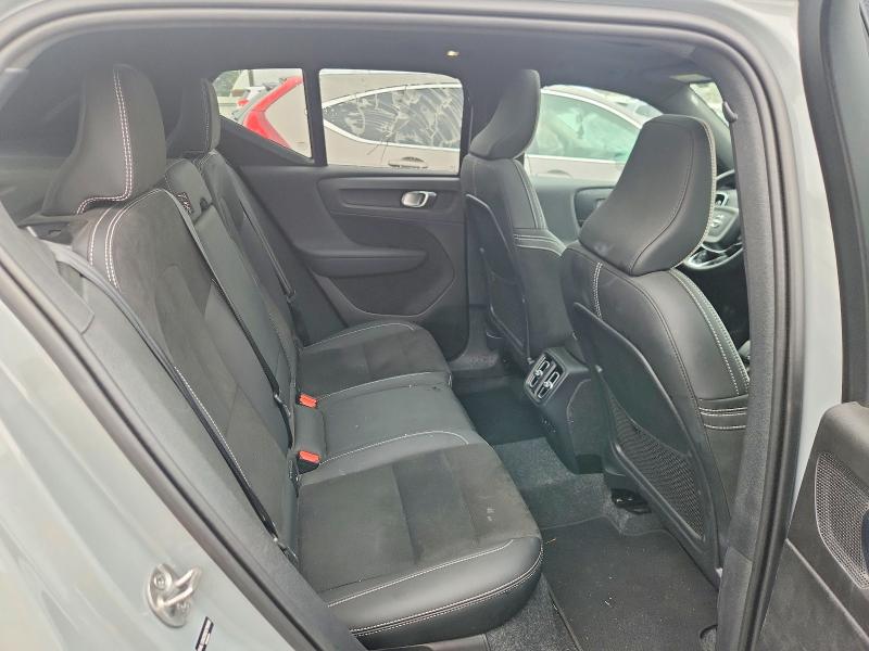 صورة رقم 11 من المزاد - 2025 VOLVO XC40 مع VIN YV4L12UC3S2579595
