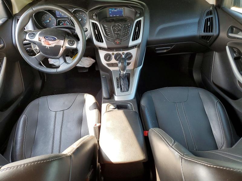 Zdjęcie 8 z aukcji – 2014 FORD FOCUS z VIN 1FADP3K27EL204593