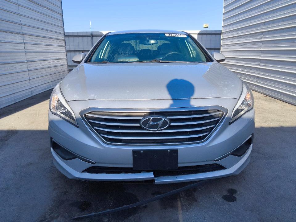 Photo 5 from auction – 2016 HYUNDAI SONATA with VIN 5NPE24AF6GH345749