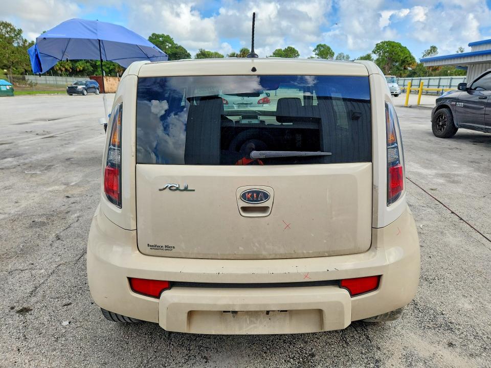 Photo 6 from auction – 2011 KIA SOUL with VIN KNDJT2A20B7721923