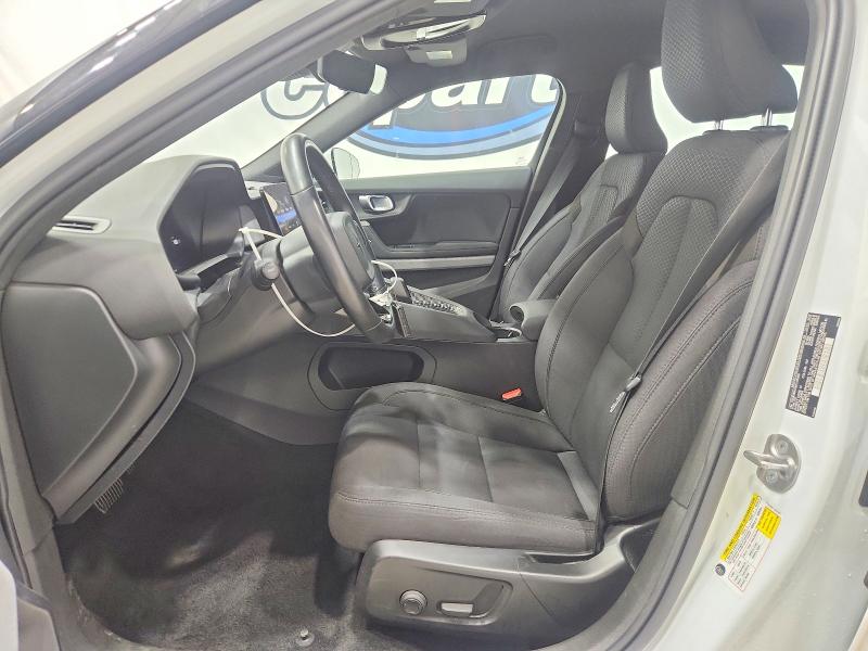 Photo 7 from auction – 2023 POLESTAR 2 with VIN YSMEG3KA9PL145026