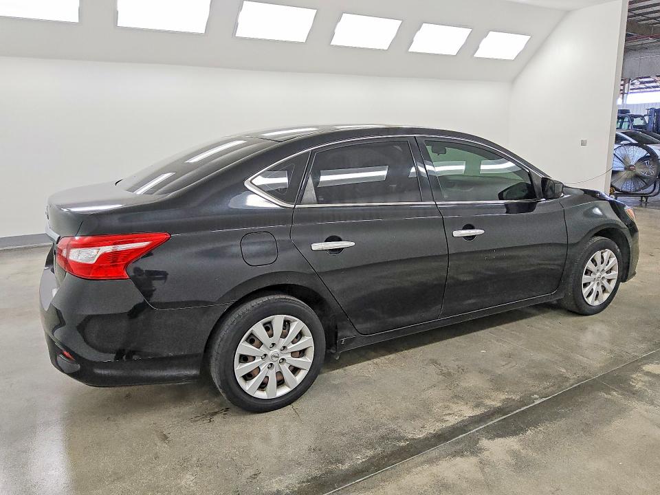 Photo 3 from auction – 2018 NISSAN SENTRA with VIN 3N1AB7AP3JY328672