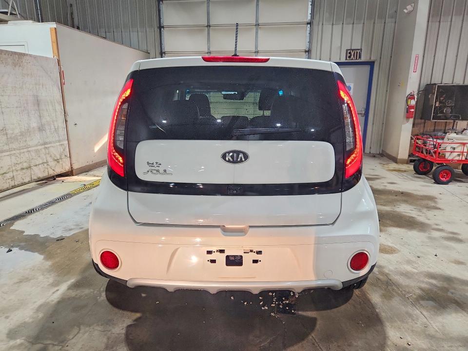 Photo 6 from auction – 2017 KIA SOUL with VIN KNDJP3A53H7487418