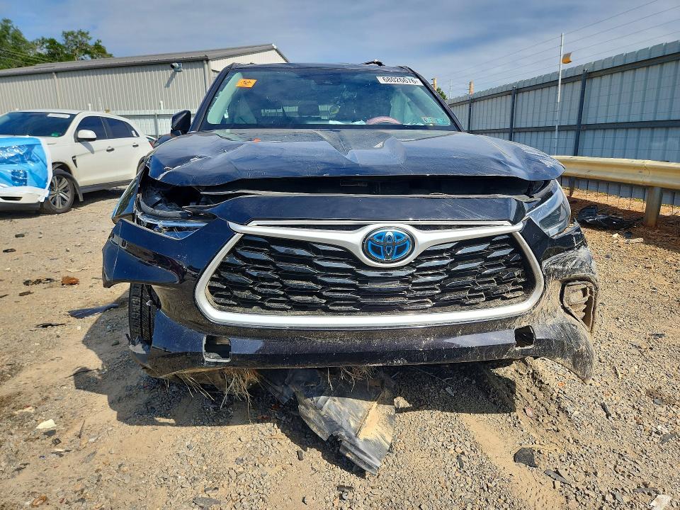 Foto 5 de la subasta – 2021 TOYOTA HIGHLANDER con VIN 5TDBBRCH8MS025367